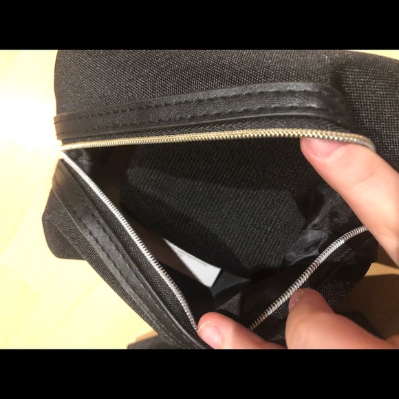 Air canada amenties set - Picture 3 of 3